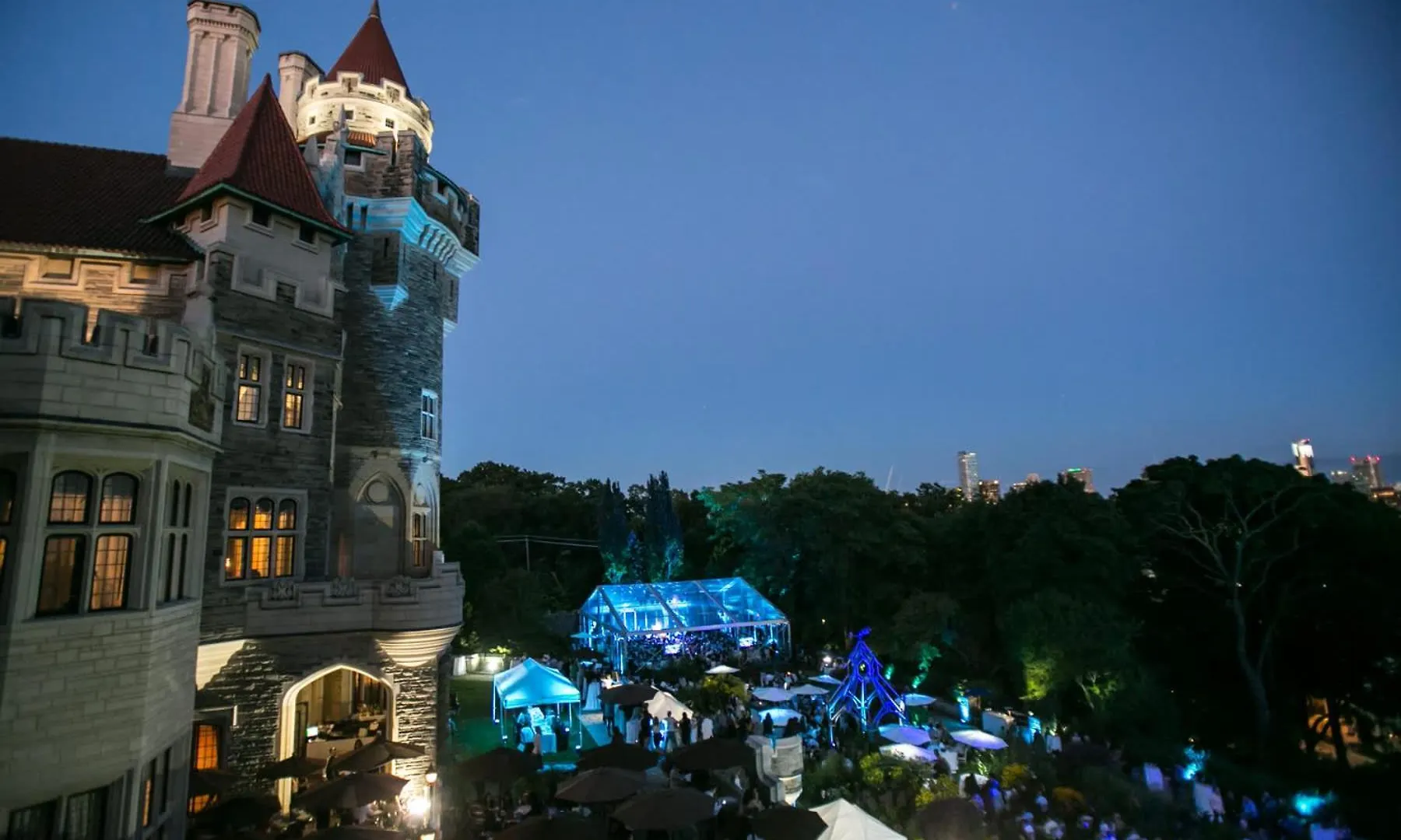 Casa St Clair - Suite -Style Suite W Lrg Patio Toronto Canada