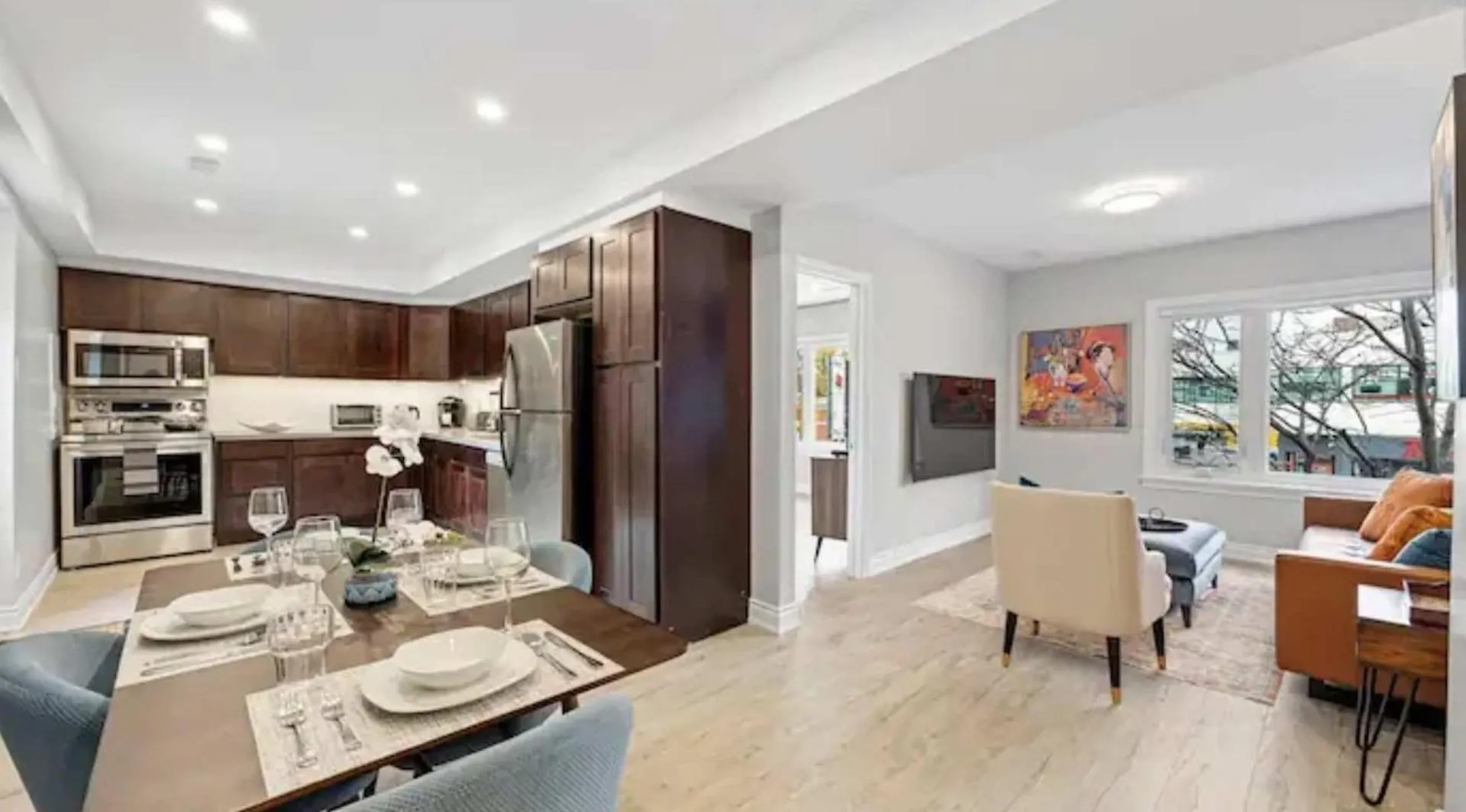 Casa St Clair - Suite -Style Suite W Lrg Patio Toronto